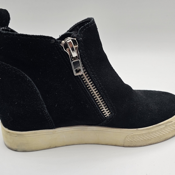 Steve Madden Black Suede Wedgie Platform Ankle Sneakers - Picture 8 of 13